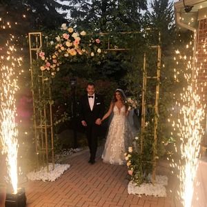 Meet your Posher, Leena